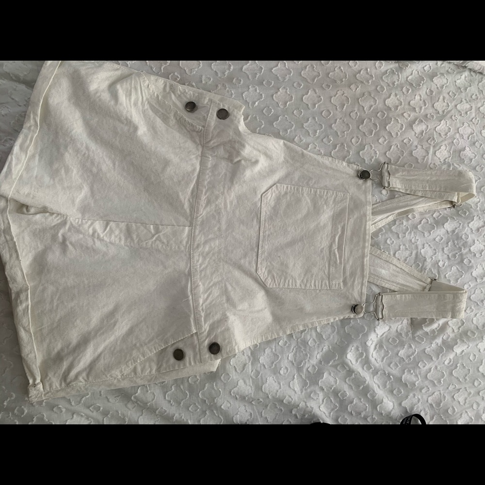 White Romper - Picture 2 of 4